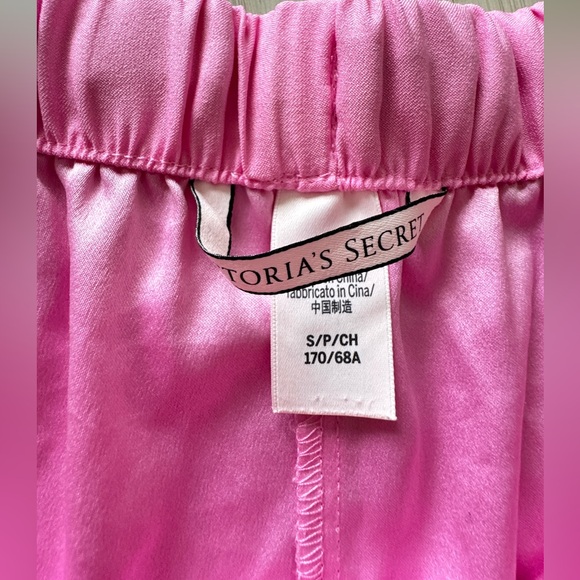 Victoria's secret sleep shorts pink satin red drawstring ruffled pajama bottoms - Picture 5 of 6